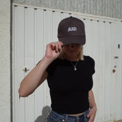 EMBROIDERY HAT // COTTON // BROWN