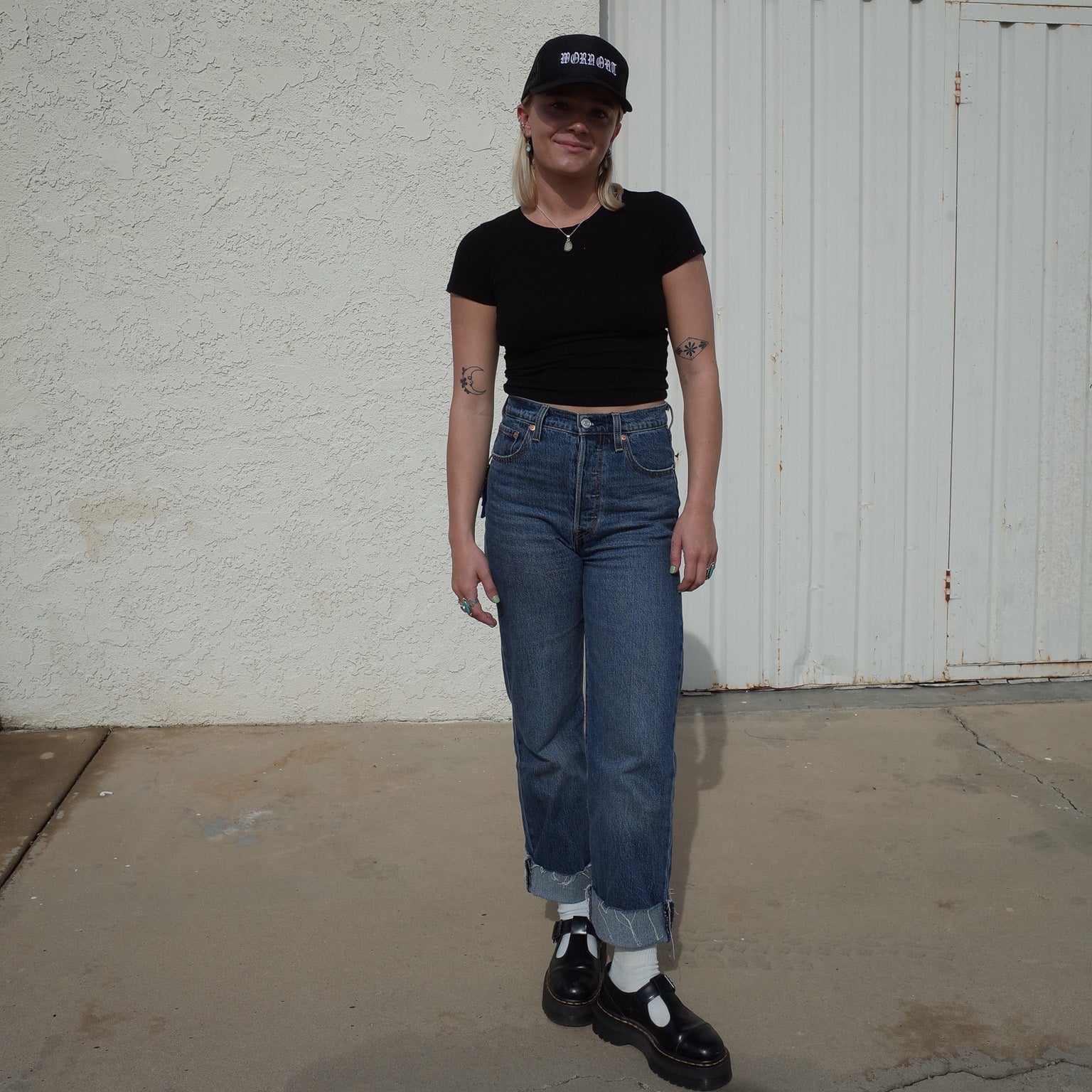 WORN OUT // MESH TRUCKER // BLACK