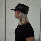 EMBROIDERY HAT // MESH TRUCKER // BLACK