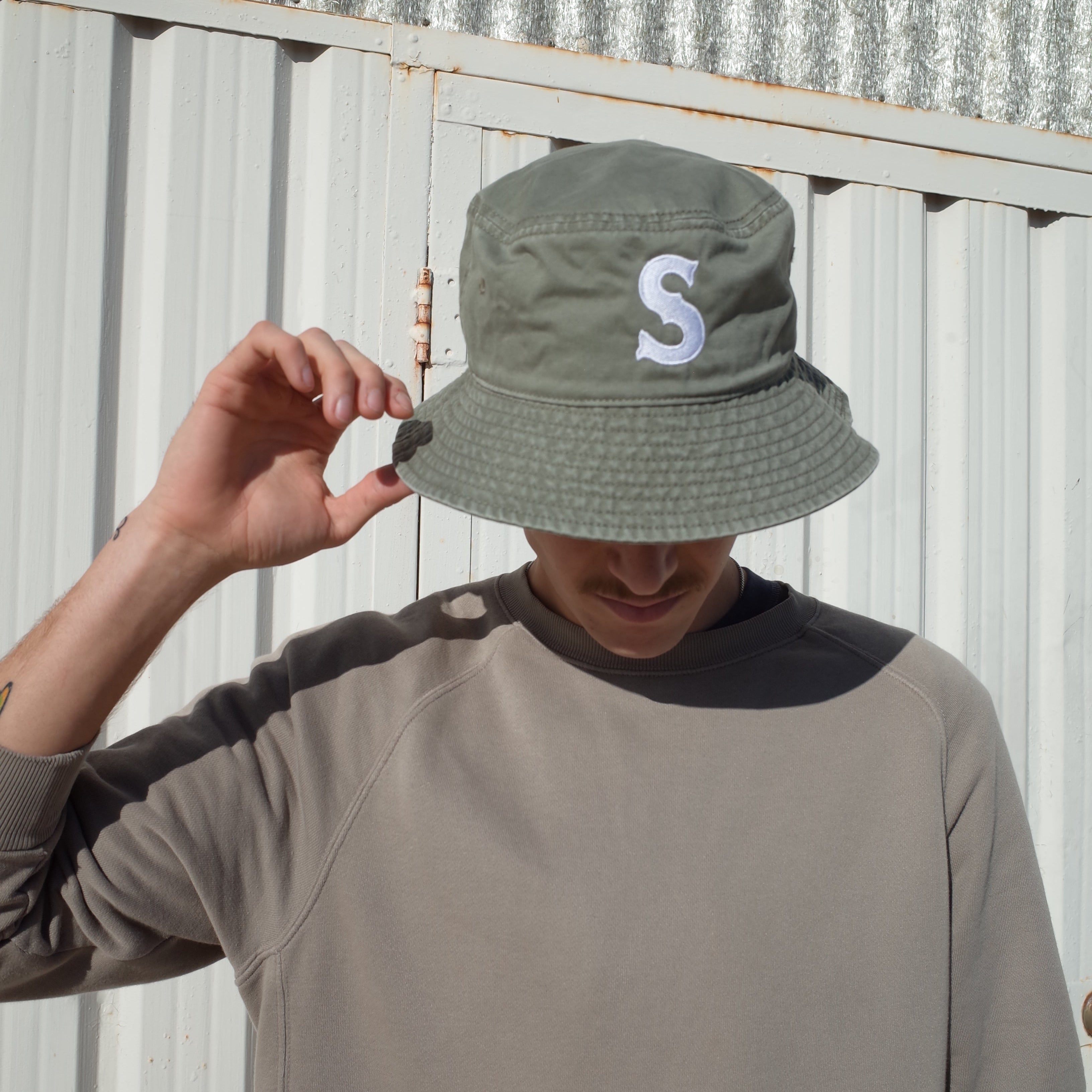 "S" HAT // BUCKET HAT // OLIVE