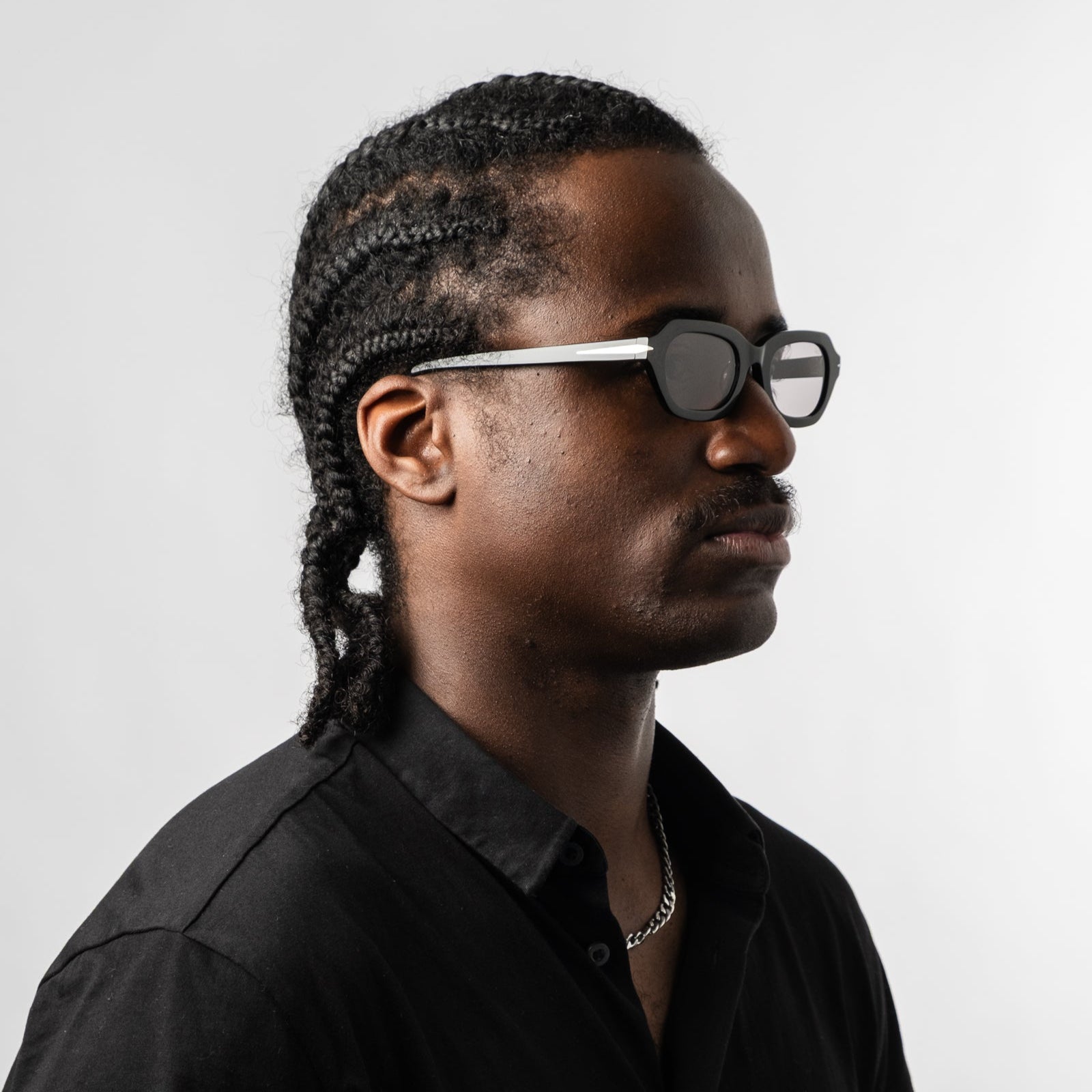 CURE // GLOSS BLACK [TINTED GREY]