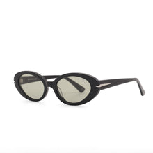 Load image into Gallery viewer, Bloom Acetate Sad Eyewear Olive tint
