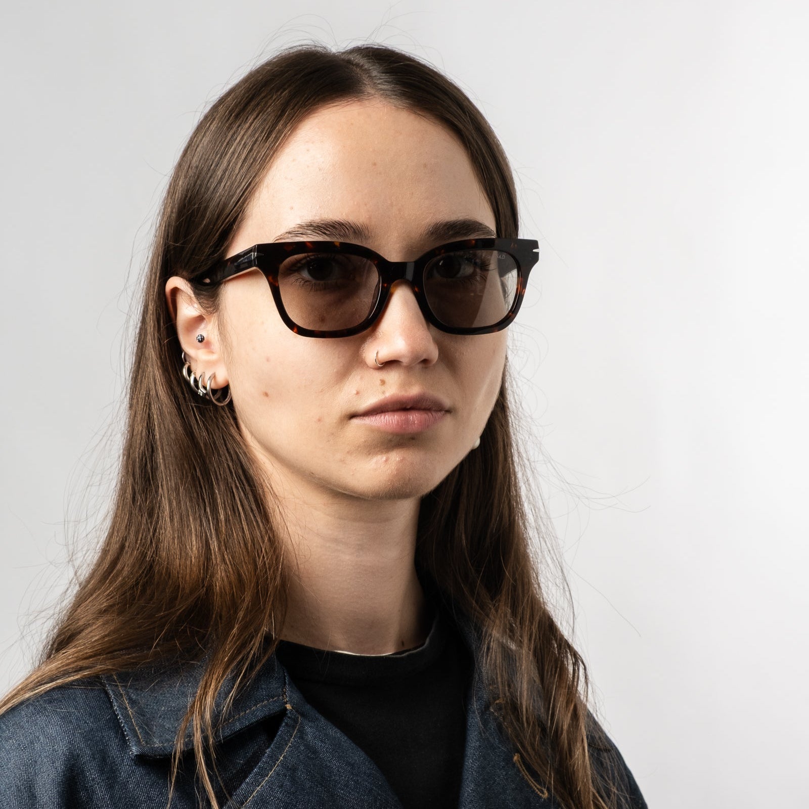 NOIR // TORTOISE [TINTED OLIVE]